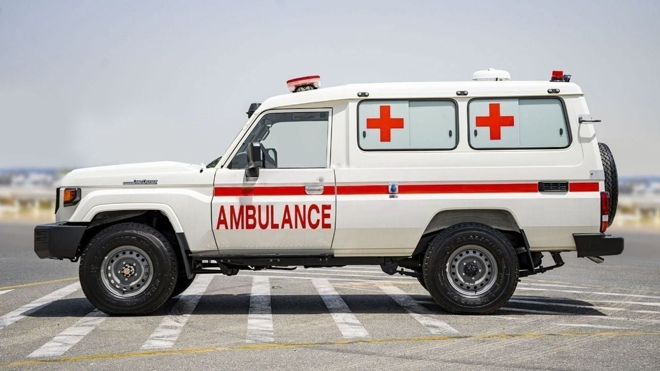 تويوتا لاند كروزر 70 LC78 4.2L DIESEL TOYOTA LAND CRUISER 4.2L AMBULANCE MY2025