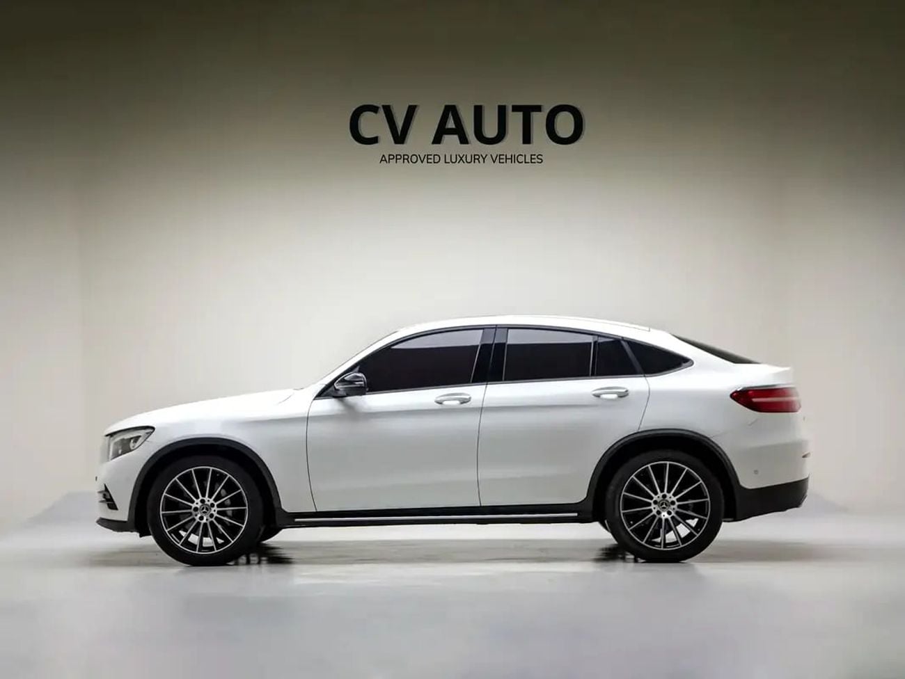 Mercedes Benz GLC250 GLC 250 4Matic Coupe | GCC Spec | Gargash with Full Service History