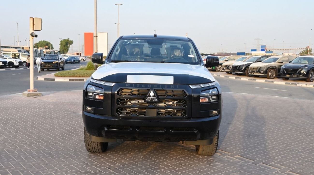 ميتسوبيشي L200 GL ميتسوبيشي L200 2.4 لتر سبورتيرو ديزل DC 4WD 6AT GLS - موديل 2027