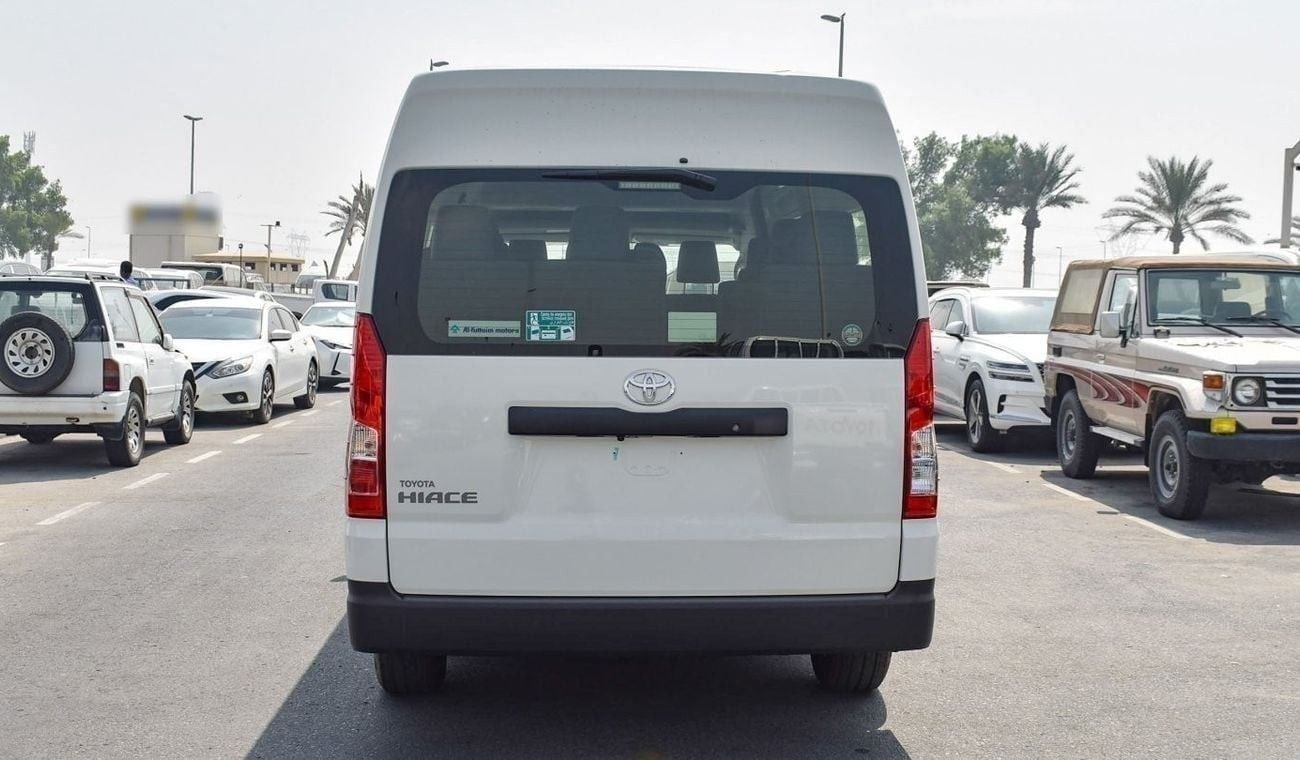 Toyota Hiace GL Toyota Haice 3.5 passenger 13 seater Model 2026