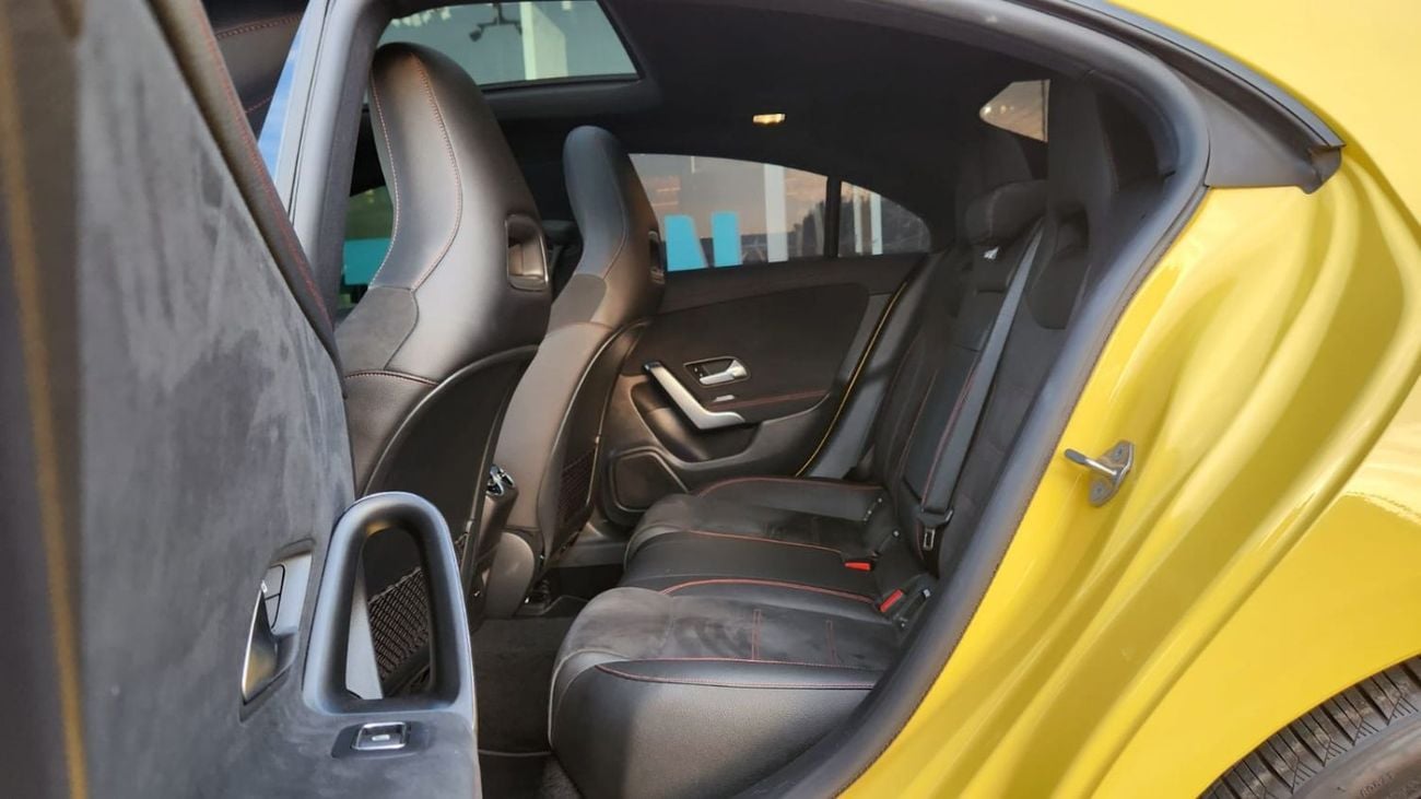 Mercedes Benz CLA250 Premium +