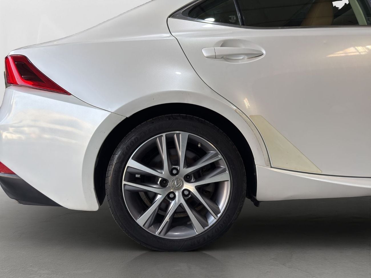 Lexus IS300 PREMIER 2019 LEXUS IS 300 — JAPANESE LUXURY WITH A SPORTY EDGE!