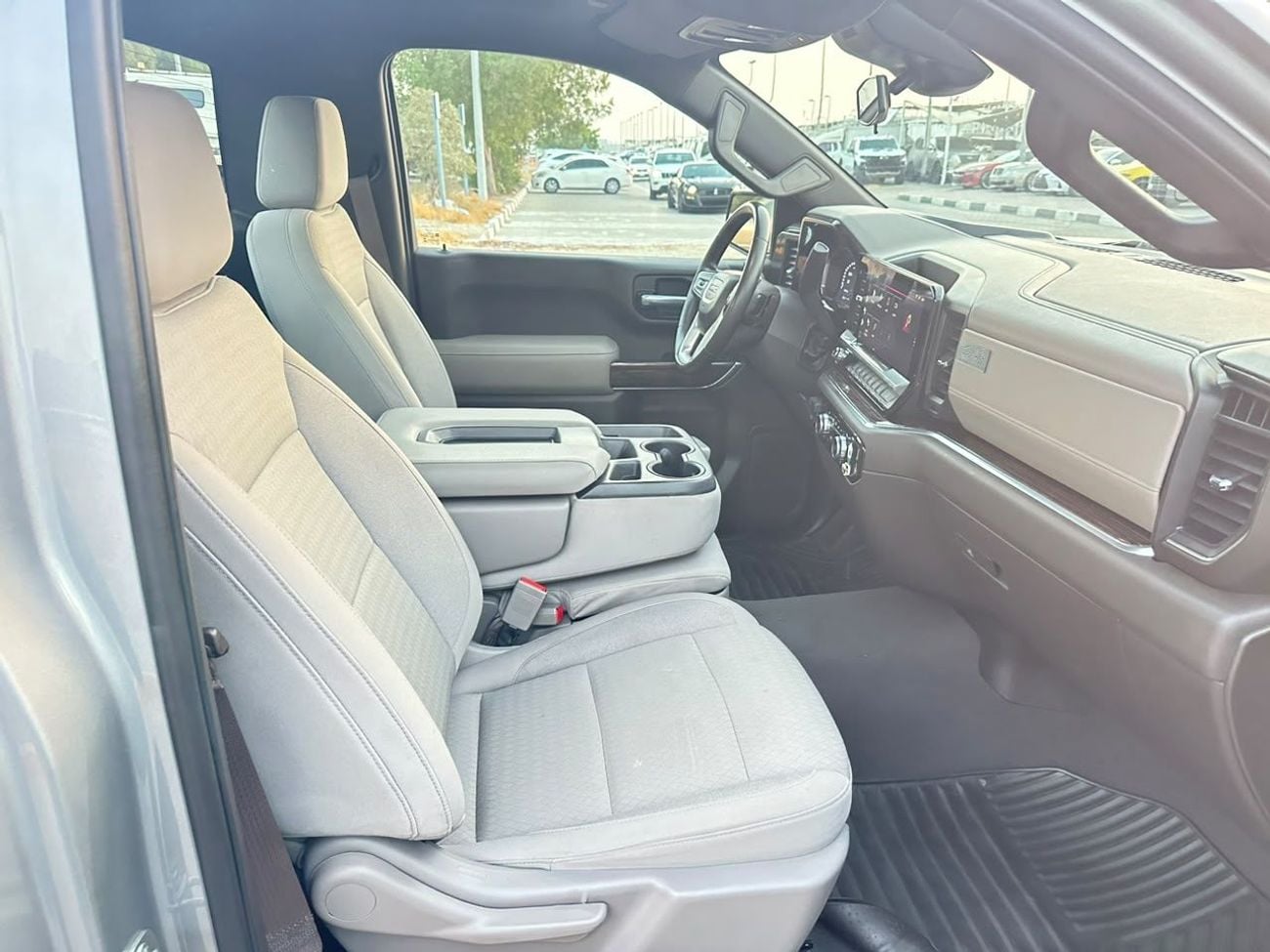 GMC Sierra 1500 REGULAR CAB SLE