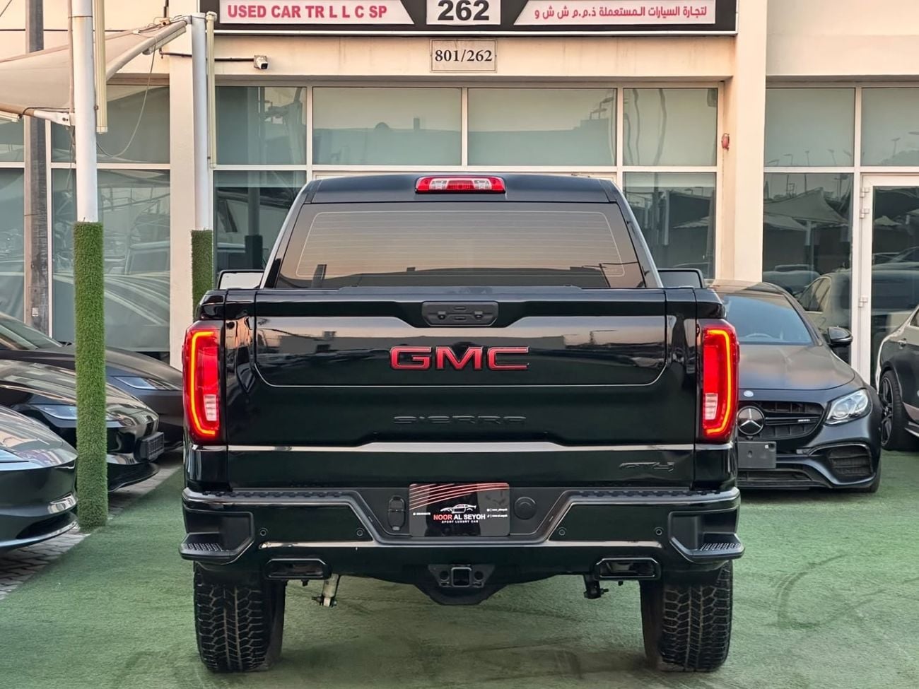GMC Sierra 1500 REG/CAB AT4 2025 GMC Sierra AT4 GCC Specs, Free Contract Service + Warranty, Original Paint, Zero Accidents, Fir