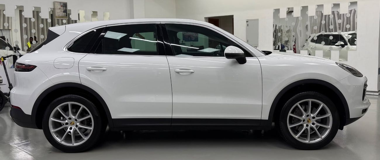 Porsche Cayenne STANDARD