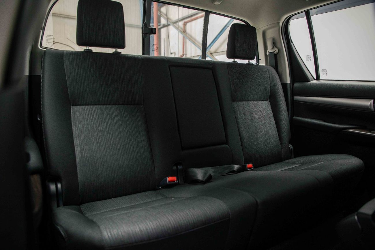 Toyota Hilux SR5 2.8L - Platinum White Inside Black | Export Only