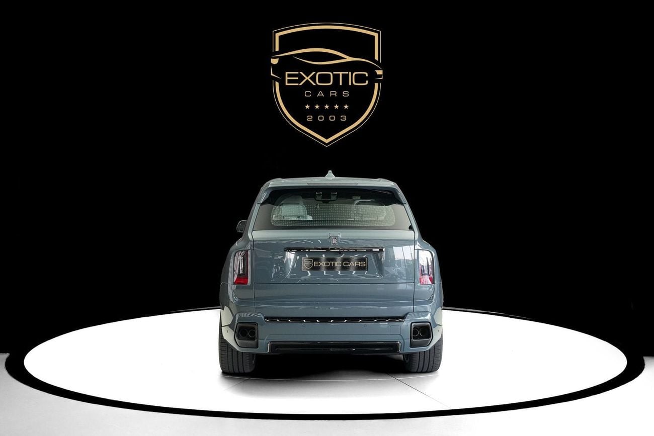 Rolls Royce Cullinan BLACK BADGE