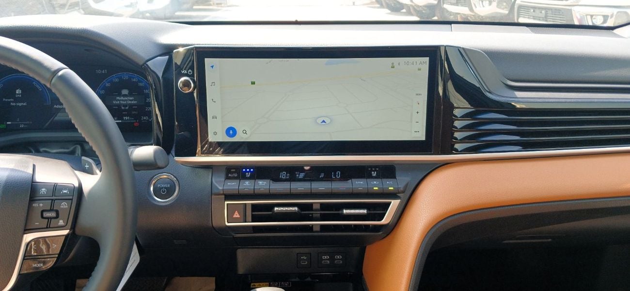 Toyota Camry LUMIERE HEV 2.5L Hybrid 2026YM