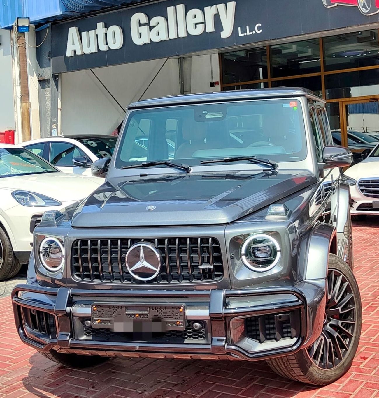 مرسيدس بنز G 63 AMG ستاندارد ضمان لمدة 5 سنوات على ألياف الكربون الداخلية والخارجية (2026) - مجلس التعاون الخليجي