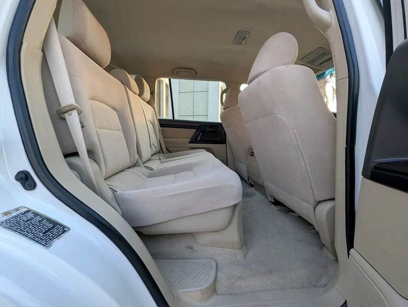 Toyota Land Cruiser GCC Specs | V6 4.0L Interior and Exterior Excellent Condition