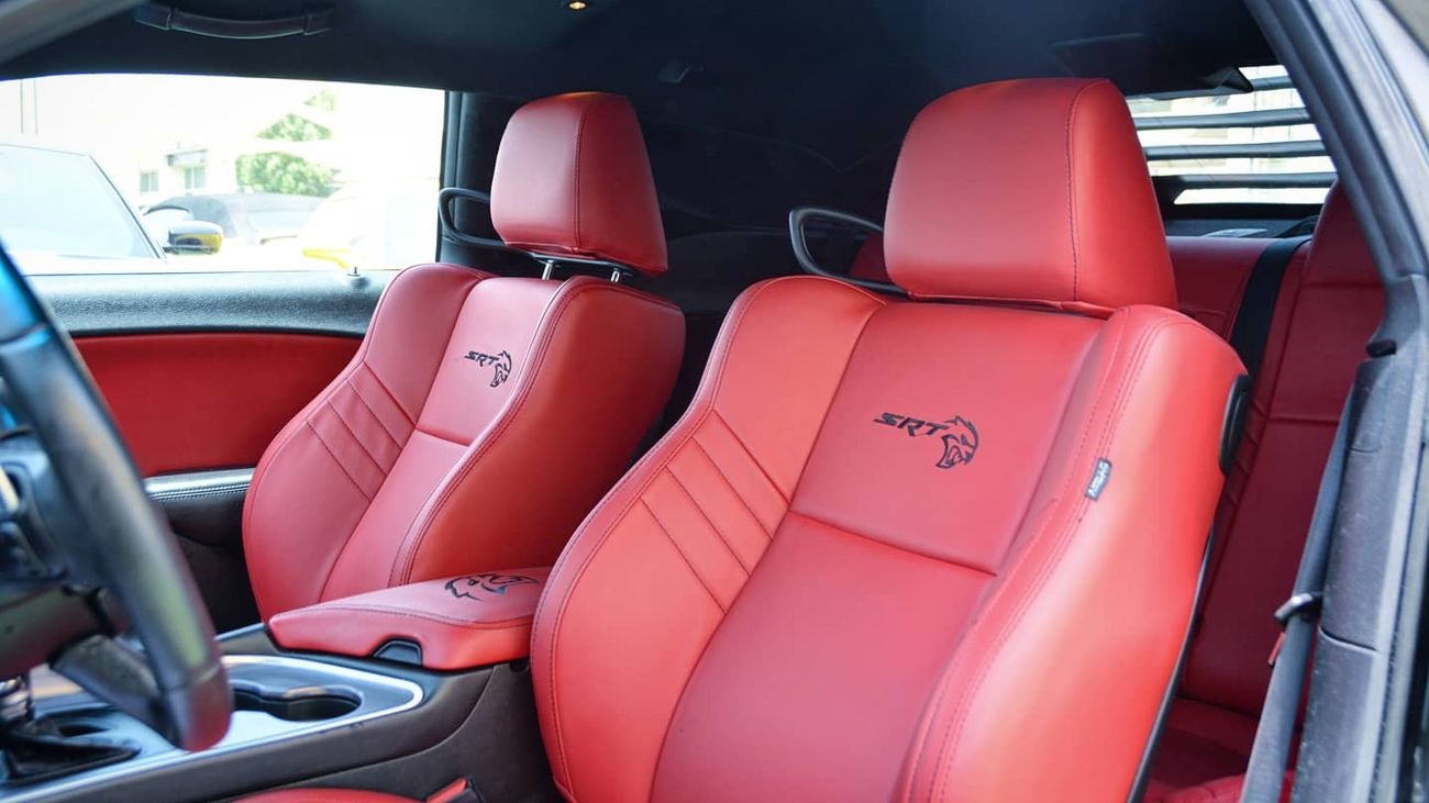Dodge Challenger SOLD!!!!!!Challenger R/T Hemi V8 5.7L 2019/ Leather Interior/ SRT Body Kit/Very Good Condition
