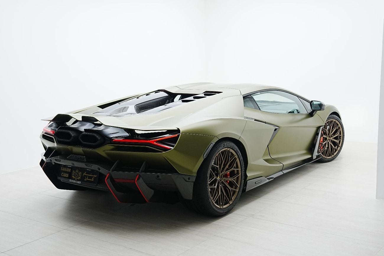 Lamborghini Revuelto STANDARD VERDE GEA, Sonus Faber Audio, Full Carbon Pack, Dealer Warr + Serv!!