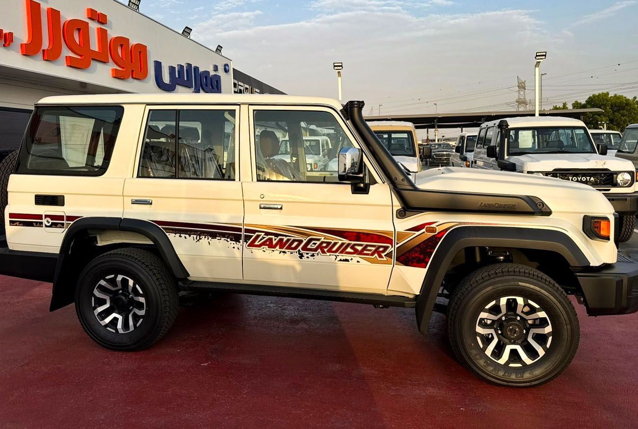 Toyota Land Cruiser 70 LC76 LX
