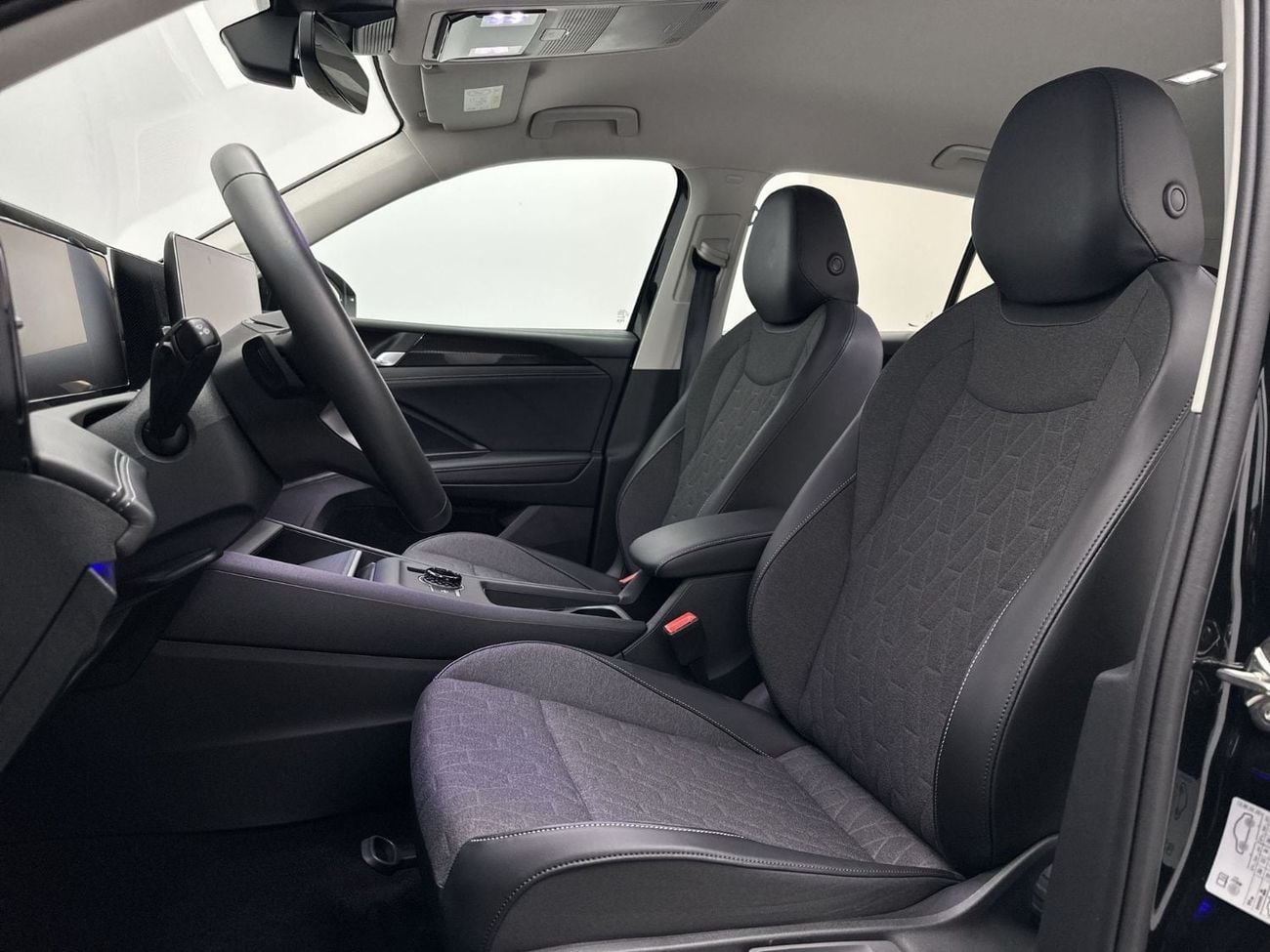 Volkswagen Tiguan LIFE PLUS Tiguan Life + 1.4L | Digital Cockpit | Apple CarPlay & Android Auto | Cruise Control | VW Certified