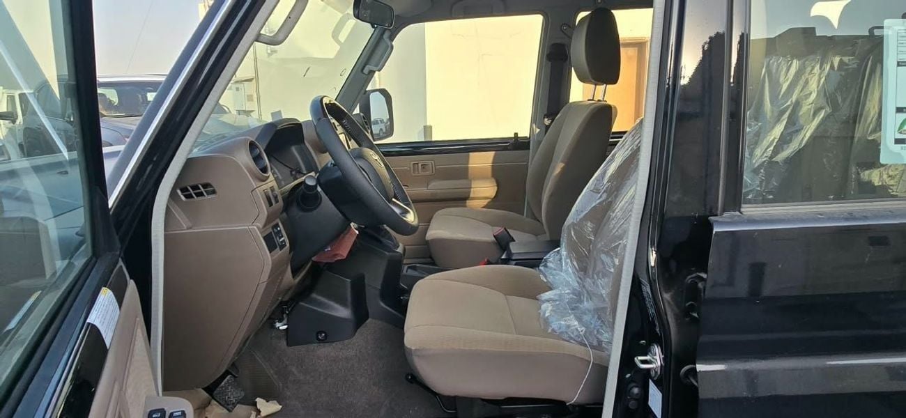 Toyota Land Cruiser 70 LC76 LX