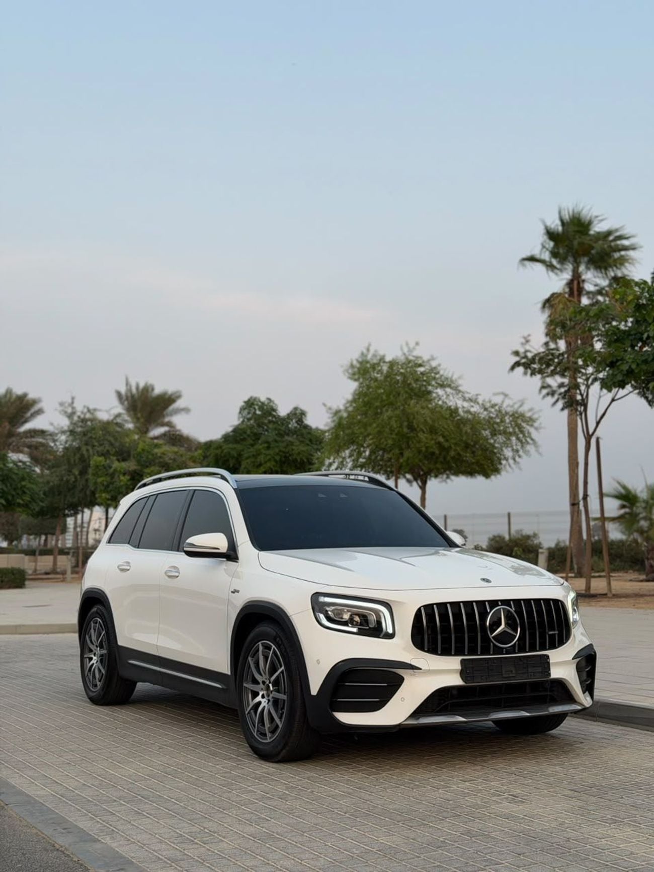 مرسيدس بنز GLB 35 AMG MERCEDES GLB35 AMG