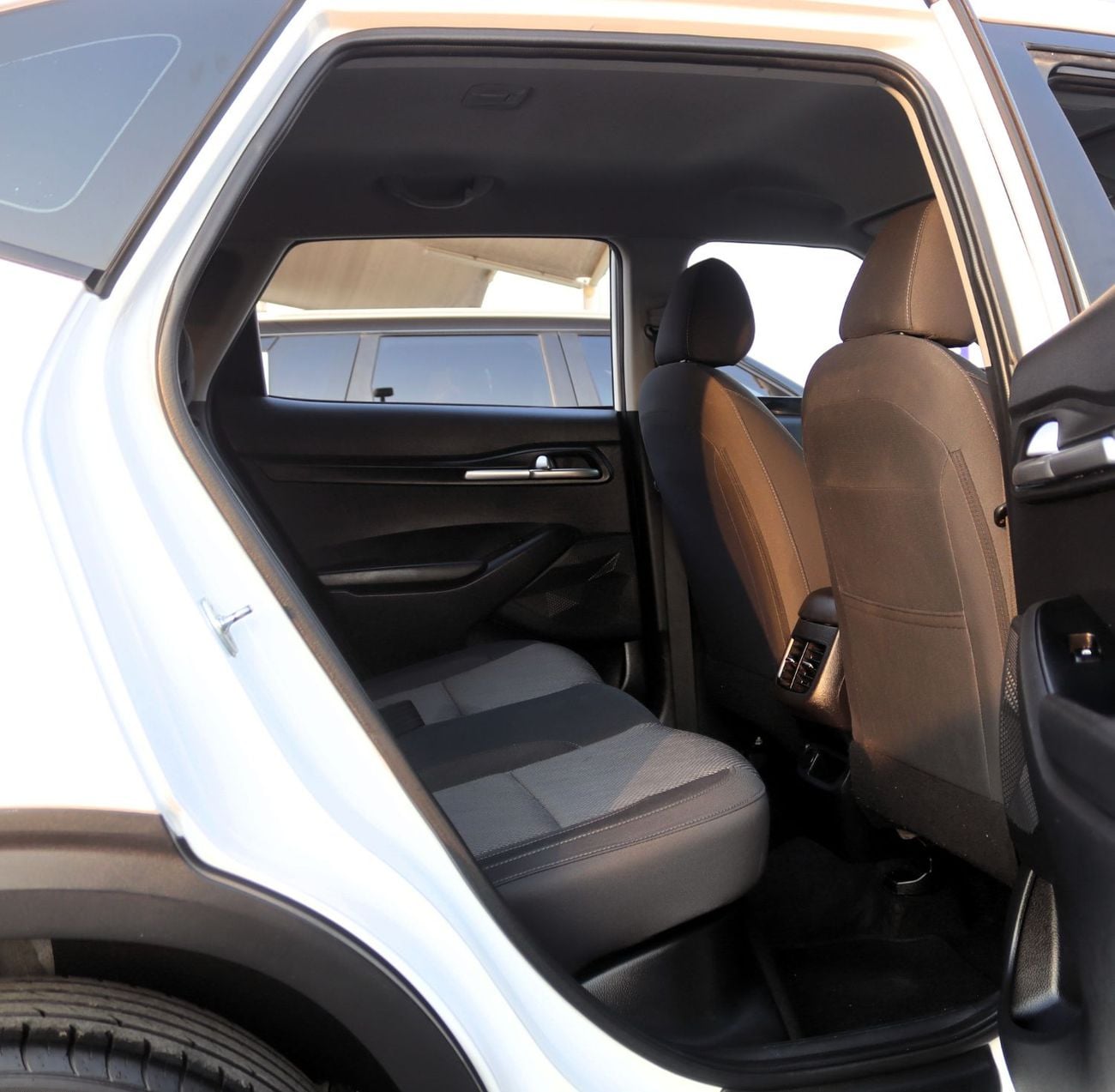 Kia Seltos LX ACCIDENTS FREE - GCC - 1600 CC - PERFECT CONDITION INSIDE OUT