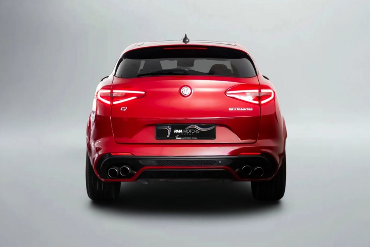 Alfa Romeo Stelvio QUADRIFOGLIO