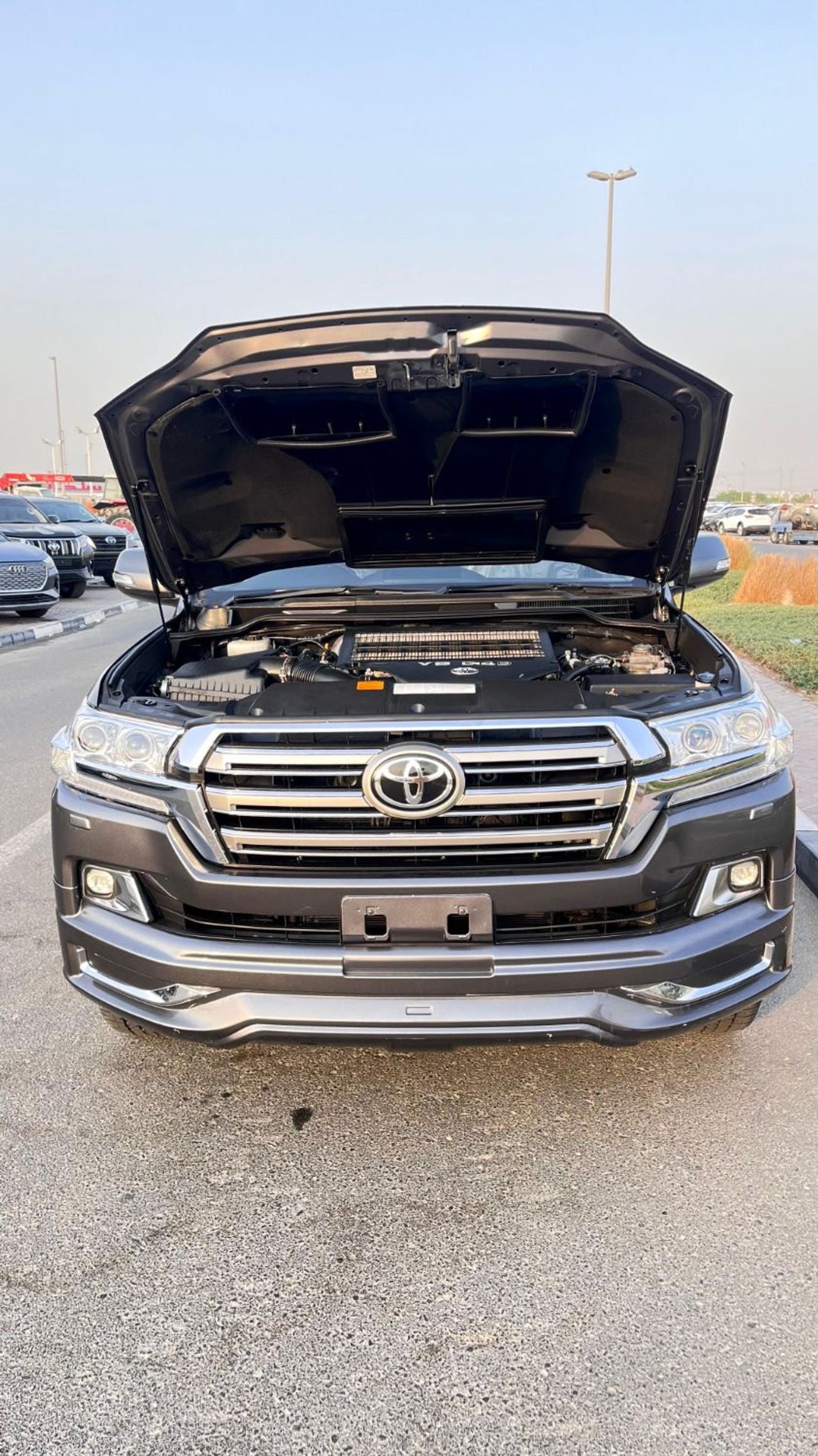 Toyota Land Cruiser TOYOTA LAND CRUISER VXR DIESEL RHD