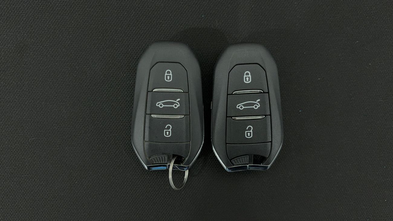 بيجو 408 GT كارس24 هي سوق ضخم للسيارات المستعملة موثوق ومضمون ٪كارس24 هي سوق ضخم للسيارات المستعملة موثوق ومضمون