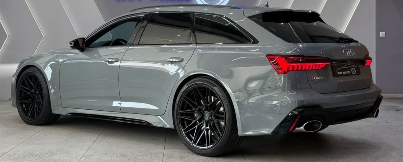 أودي RS6 ستاندارد إصدار RS6