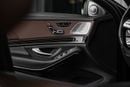 مرسيدس مايباخ S650 مايباخ V12 سيارة كاملة المواصفات، أوراقها سليمة، لم تتعرض لحوادث، خضعت لصيانة شاملة وجاهزة للانطلاق.