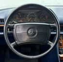 Mercedes Benz 560 SEL 1989 Mercedes-Benz 560 SEL, Excellent Condition, Japanese Specs.