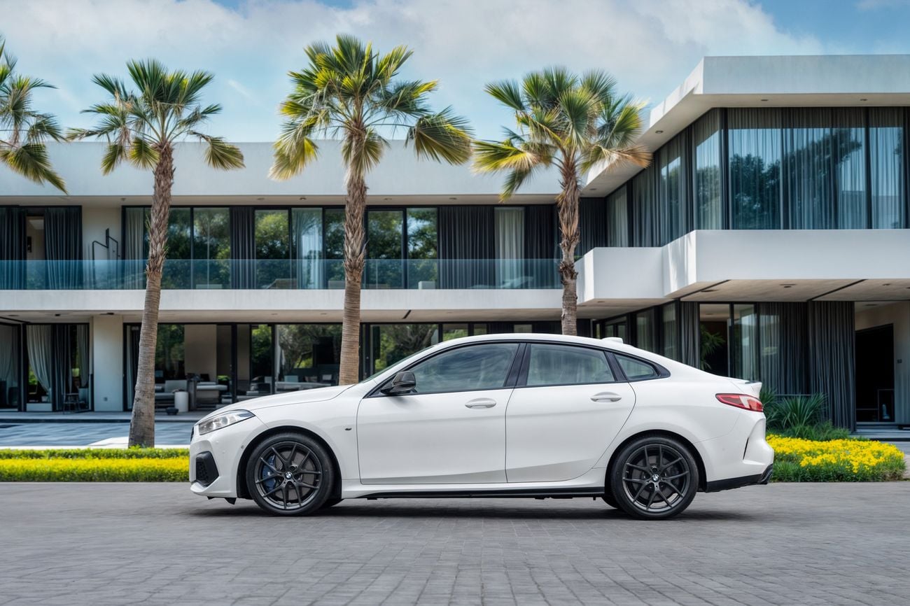 بي أم دبليو 235 M235i M235 | 2,997 P.M | 0% Downpayment | Agency Warranty