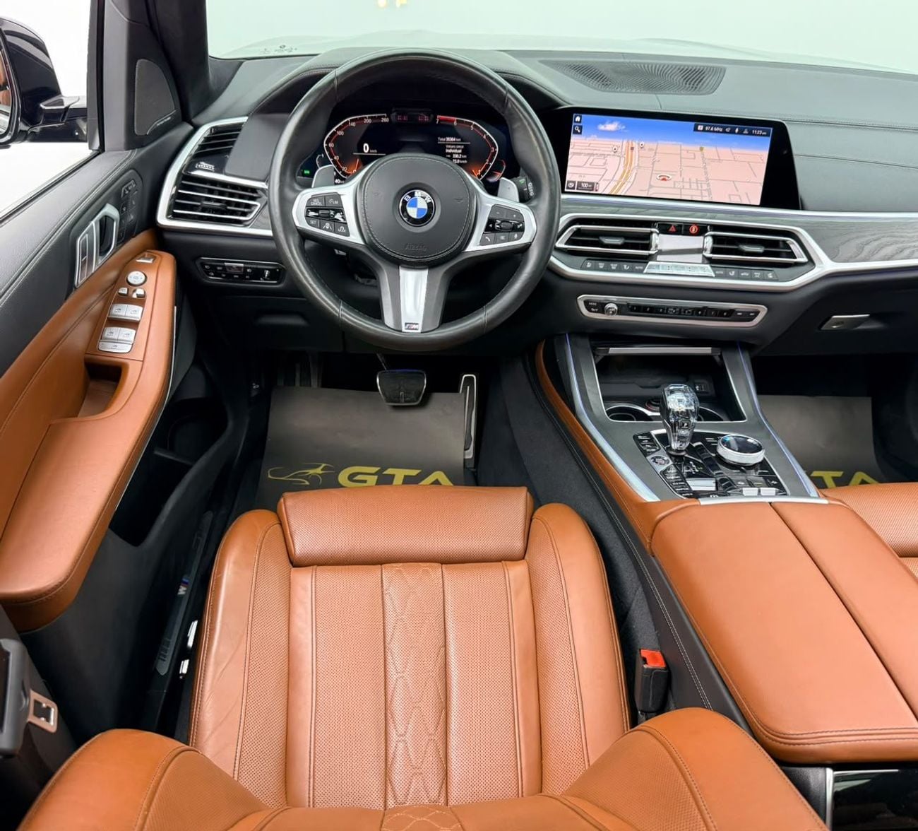 بي أم دبليو X7 50i M SPORT بي إم دبليو X7 xDrive50i M-Sport موديل 2019، مع ضمان، وسجل صيانة كامل لدى بي إم دبليو، 7 مقاعد، كامل