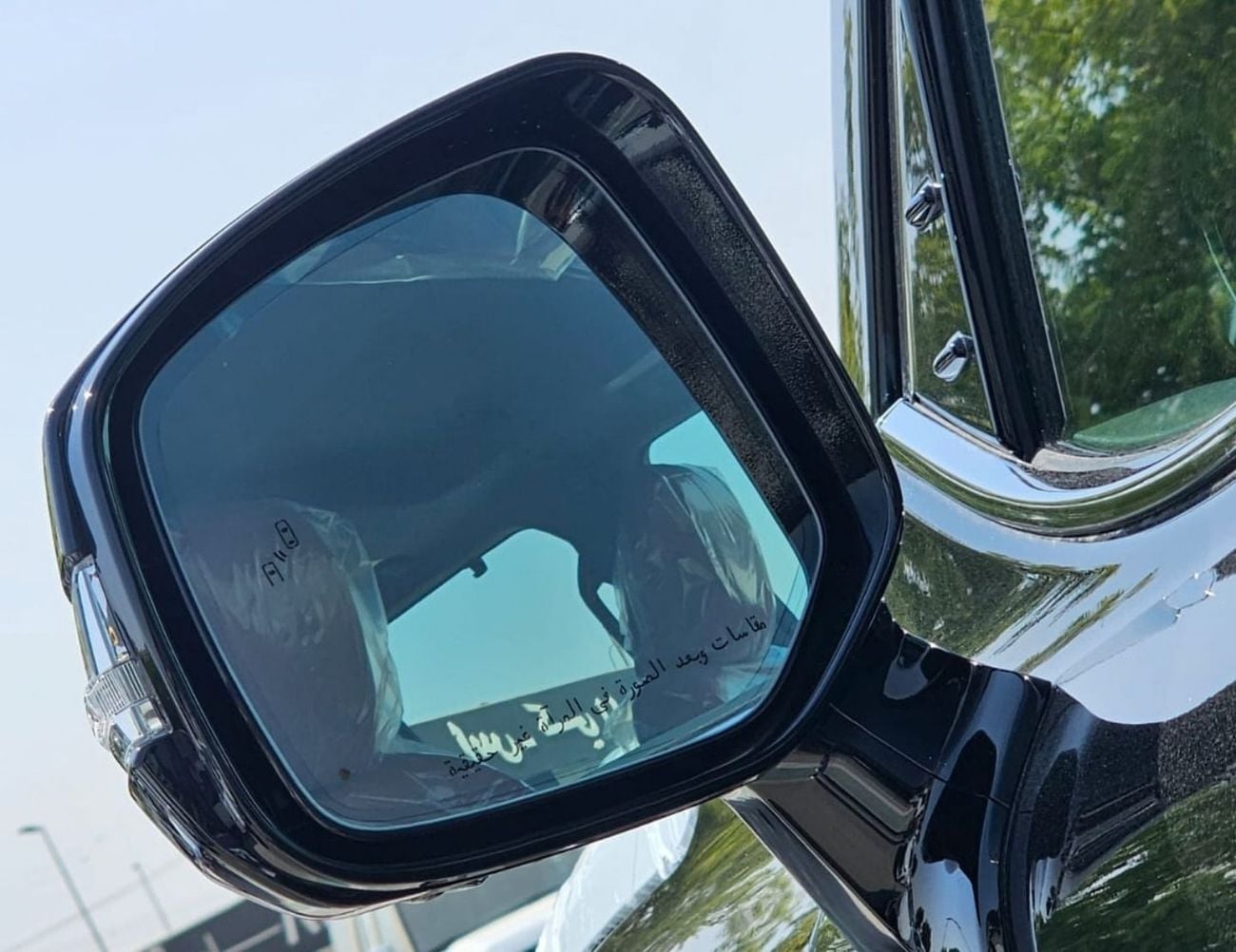لكزس LX 600 F SPORT لكزس LX600 F.SPORT مارك ليفينسون || محرك بنزين V6 سعة 3.5 لتر، دفع رباعي، 22 عجلة قيادة، رادار، شاشة