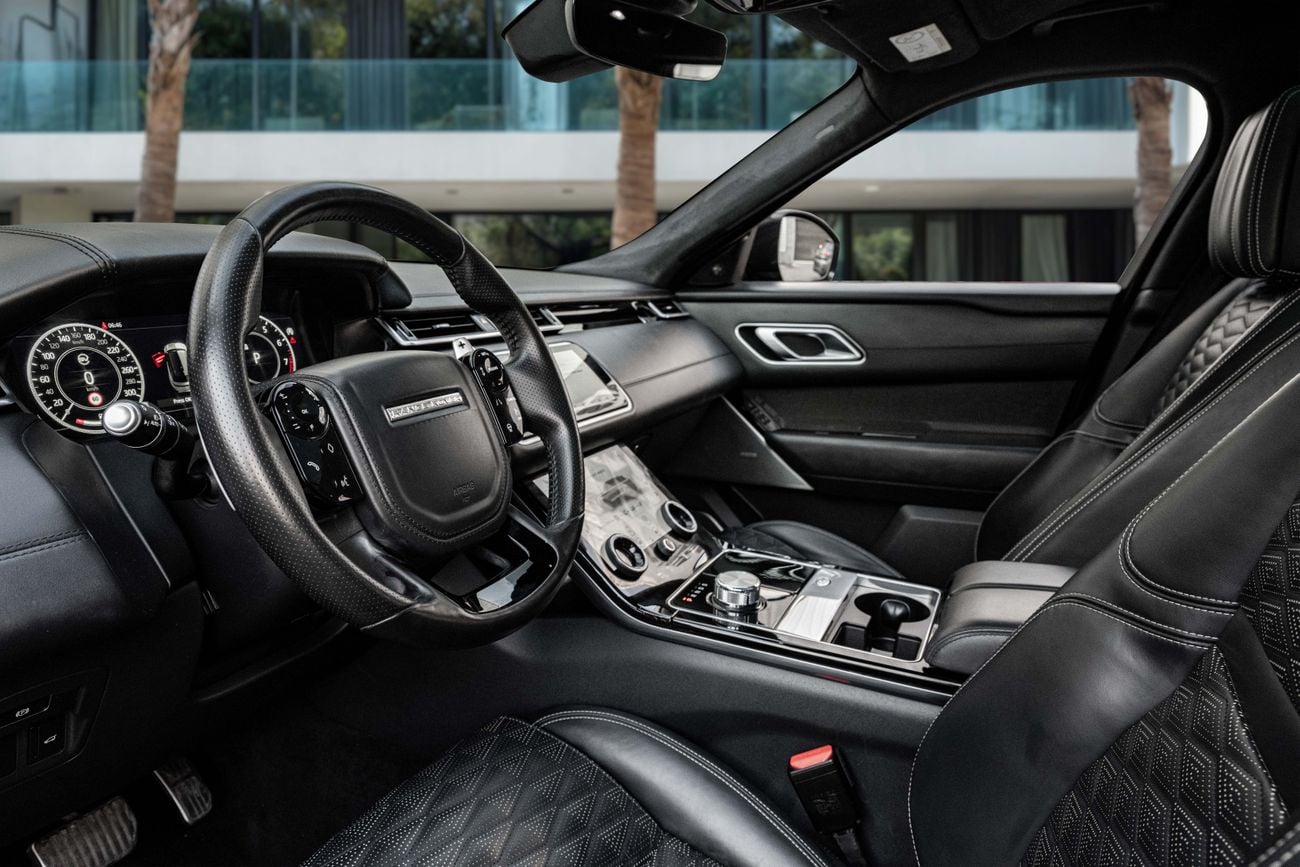 Land Rover Range Rover Velar SV Autobiography | 3,134 P.M | 0% Downpayment | Fantastic Condition! Land Rover Range Rover Velar SV Autobiography