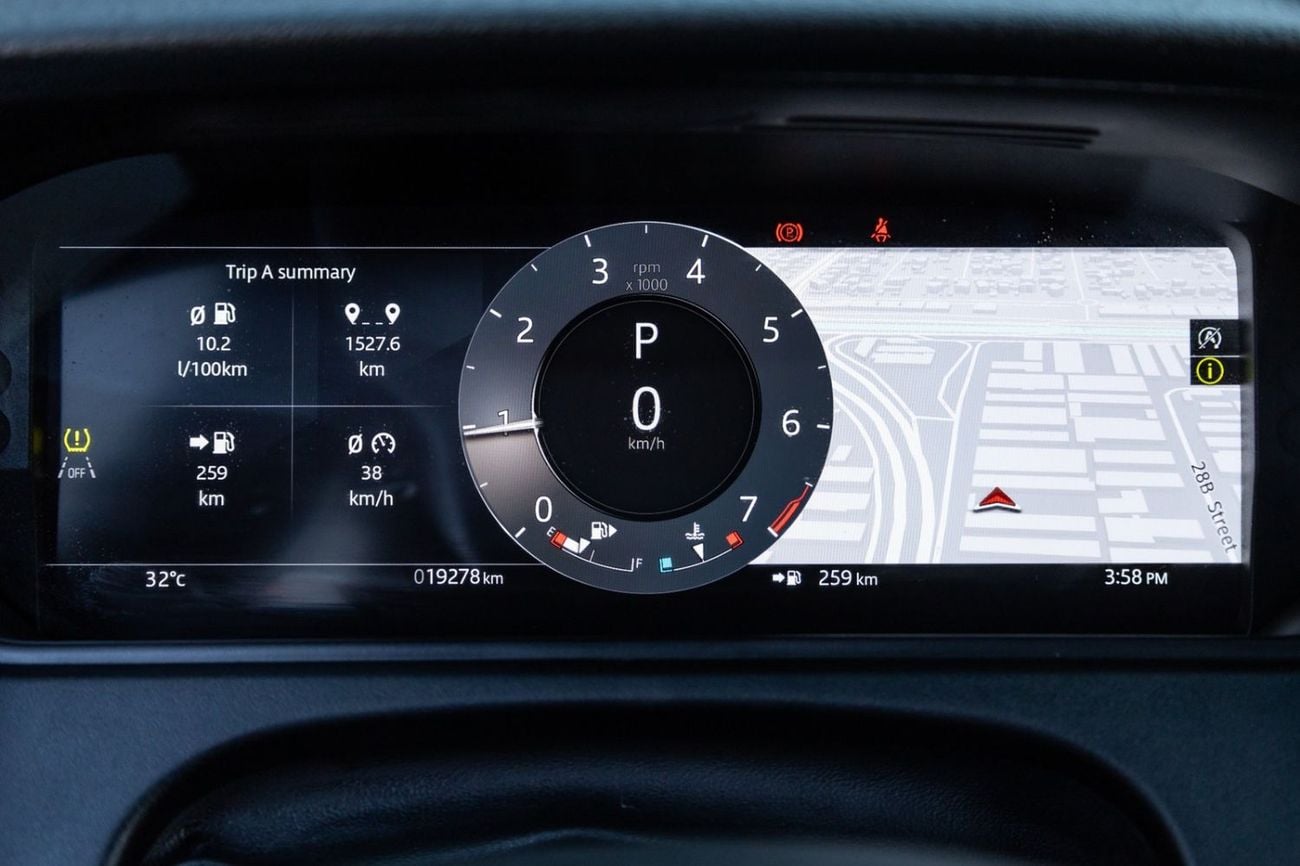 Land Rover Range Rover Velar P250 Dynamic SE Range Rover Velar P250 Dynamic SE 2025 GCC | Agency Warranty | Service Contract