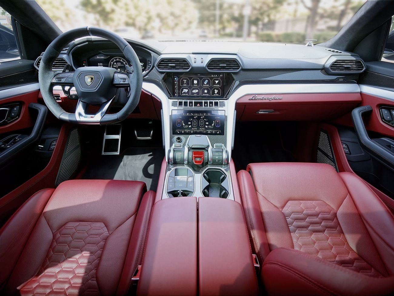 لامبورغيني اوروس STANDARD