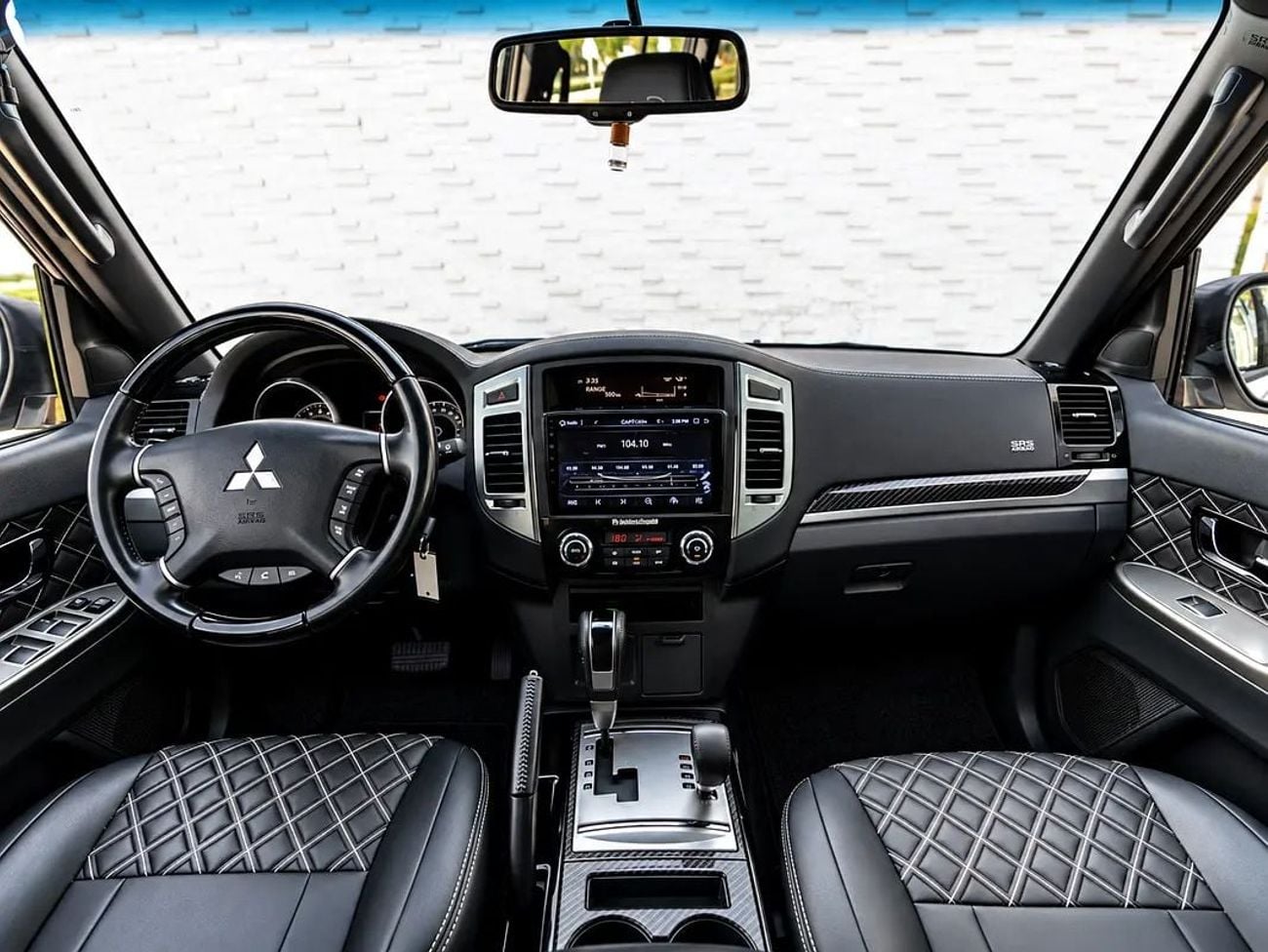 Mitsubishi Pajero GLS H/L SIGNATURE EDI