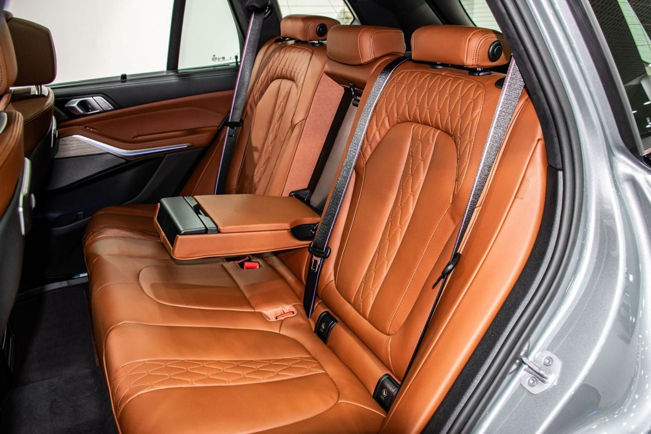 BMW X5 M60i LUXURY