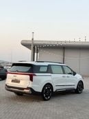 Kia Carnival EX DLX