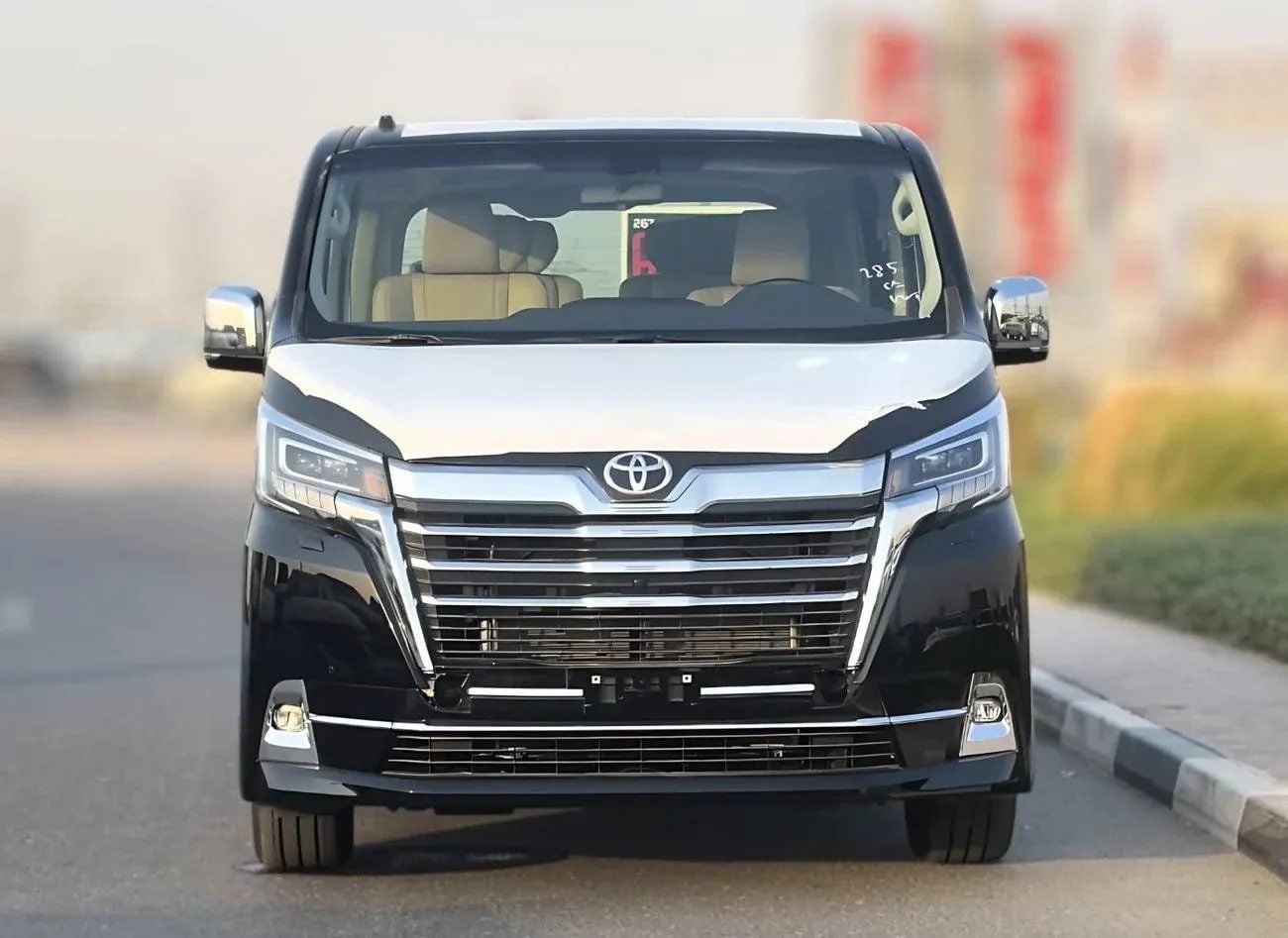تويوتا جرافينا | 3.5L V6 PETROL | VIP SEATS |360*CAMERAS | GCC SPECS | MY2026