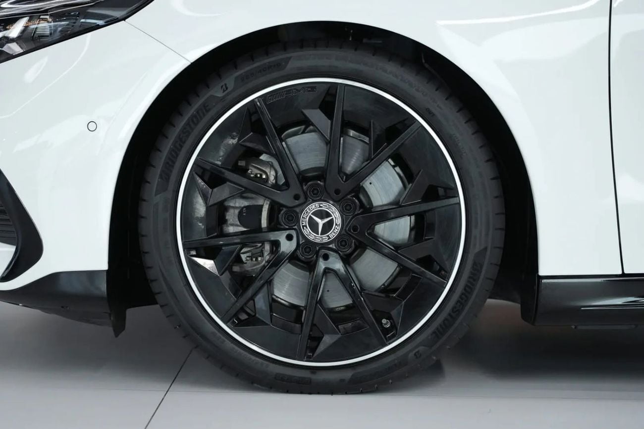 Mercedes Benz CLA 200