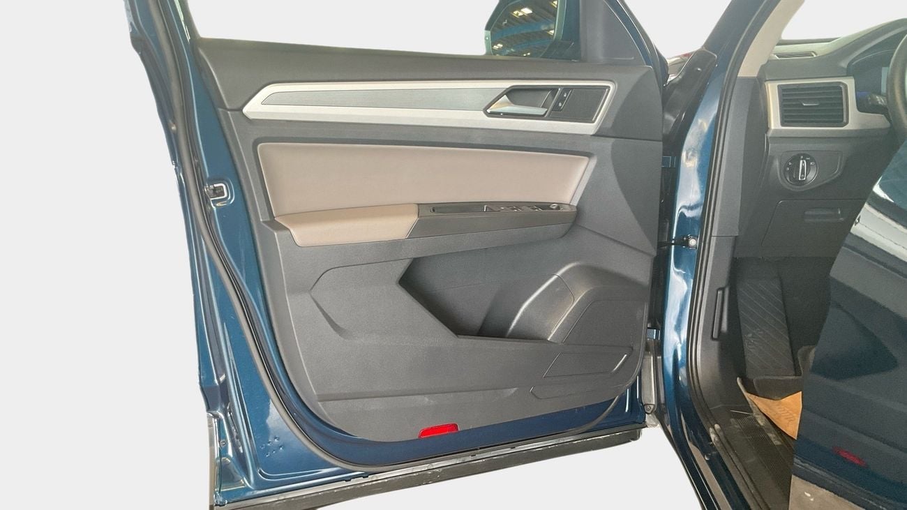 Volkswagen Teramont TRENDLINE | Guaranteed Warranty | 0 Down Payment