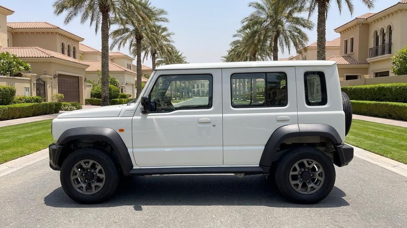 سوزوكي جيمني GLX كارس24 هي سوق ضخم للسيارات المستعملة موثوق ومضمون ٪كارس24 هي سوق ضخم للسيارات المستعملة موثوق ومضمون