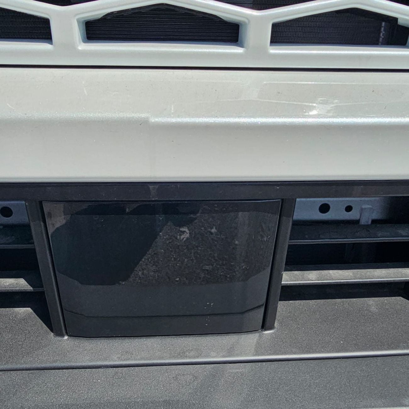 Toyota Hilux MID OPTION