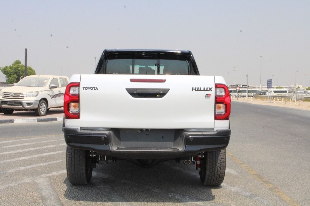 Toyota Hilux GR SPORT