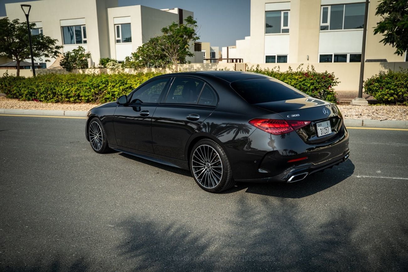 Mercedes Benz C300 STANDARD