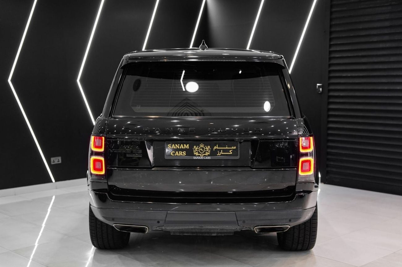 Land Rover Range Rover VOGUE SE LWB 2019 Range Rover Vogue SE Supercharged LWB, Advanced Driver Assistance Pack, Panoramic Roof, GCC Spe