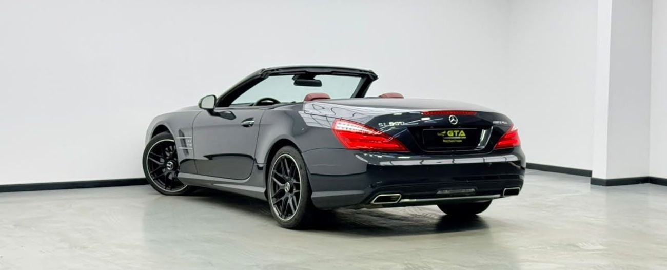 مرسيدس بنز SL 500 ستاندارد 2013 Mercedes-Benz SL 500 AMG Styling Package, Full Service History, GCC Specs.