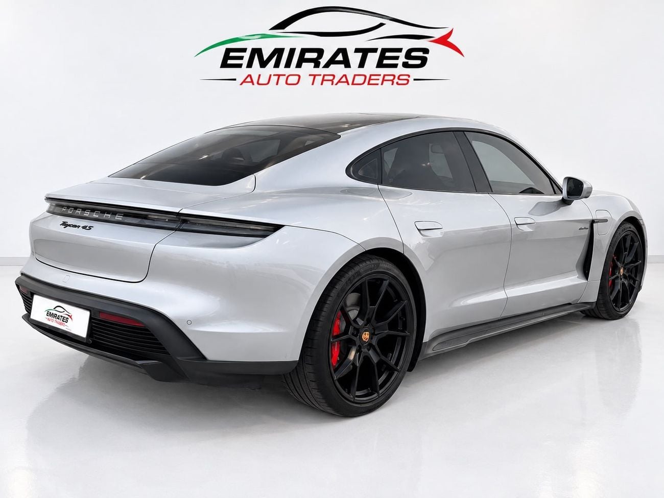 بورش تايكان GTS