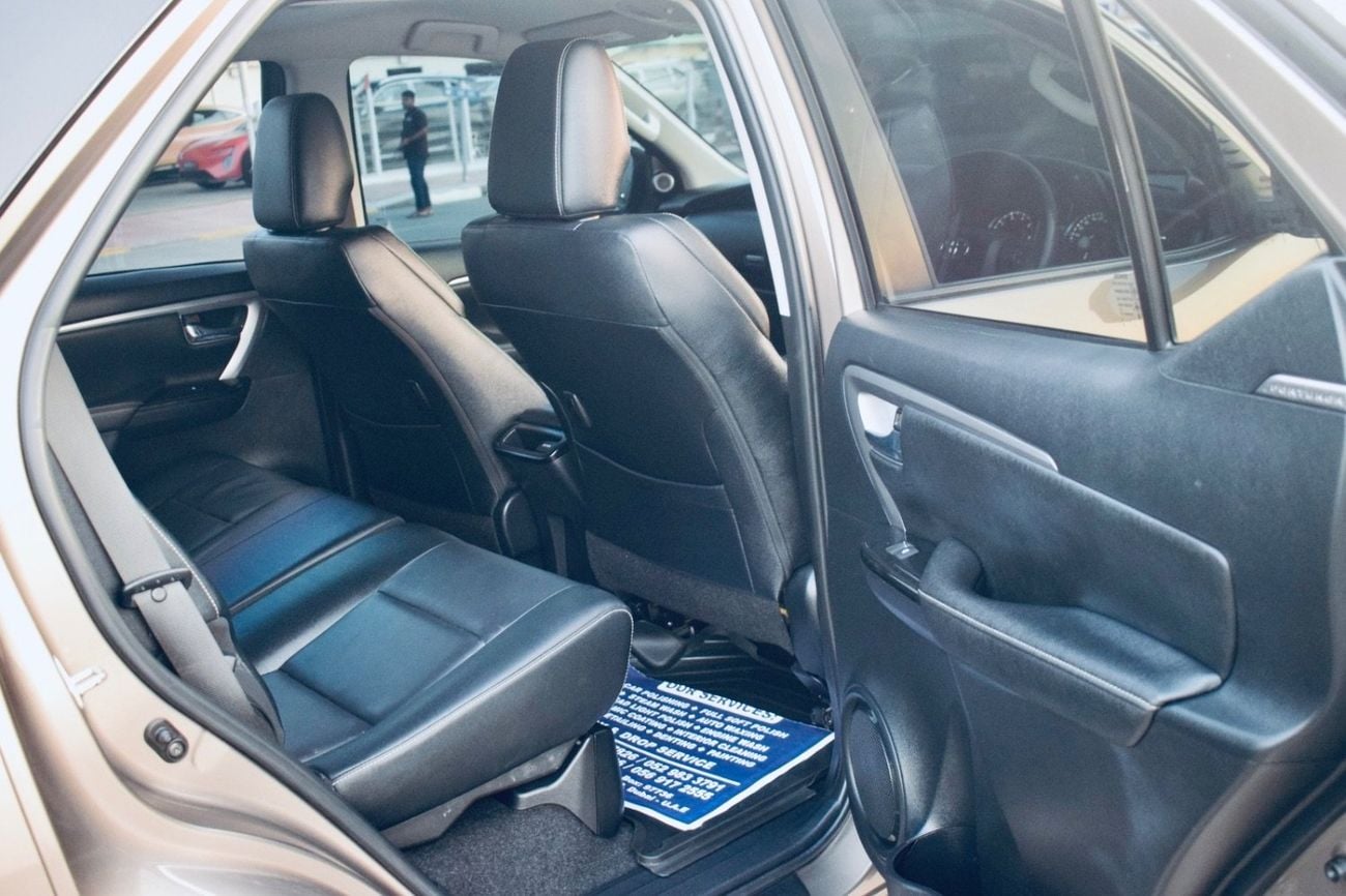 Toyota Fortuner 2.8 4 cylinder Diesel Automatic Gear 7 seater 5 door RHD