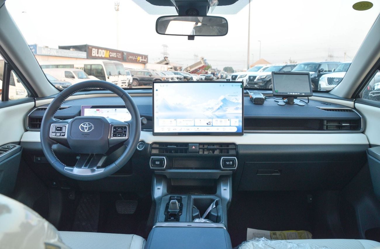 Toyota RAV4 LUXURY HEV 2.0L FWD HYBRID SUV 2026