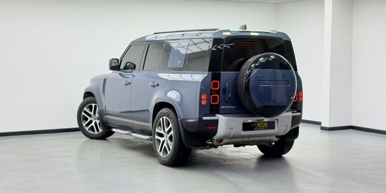 Land Rover Defender 110 SE P400 2023 Land Rover Defender 110 SE P400, 2028 LR Warranty + Service Pack, Full LR Service History, GCC