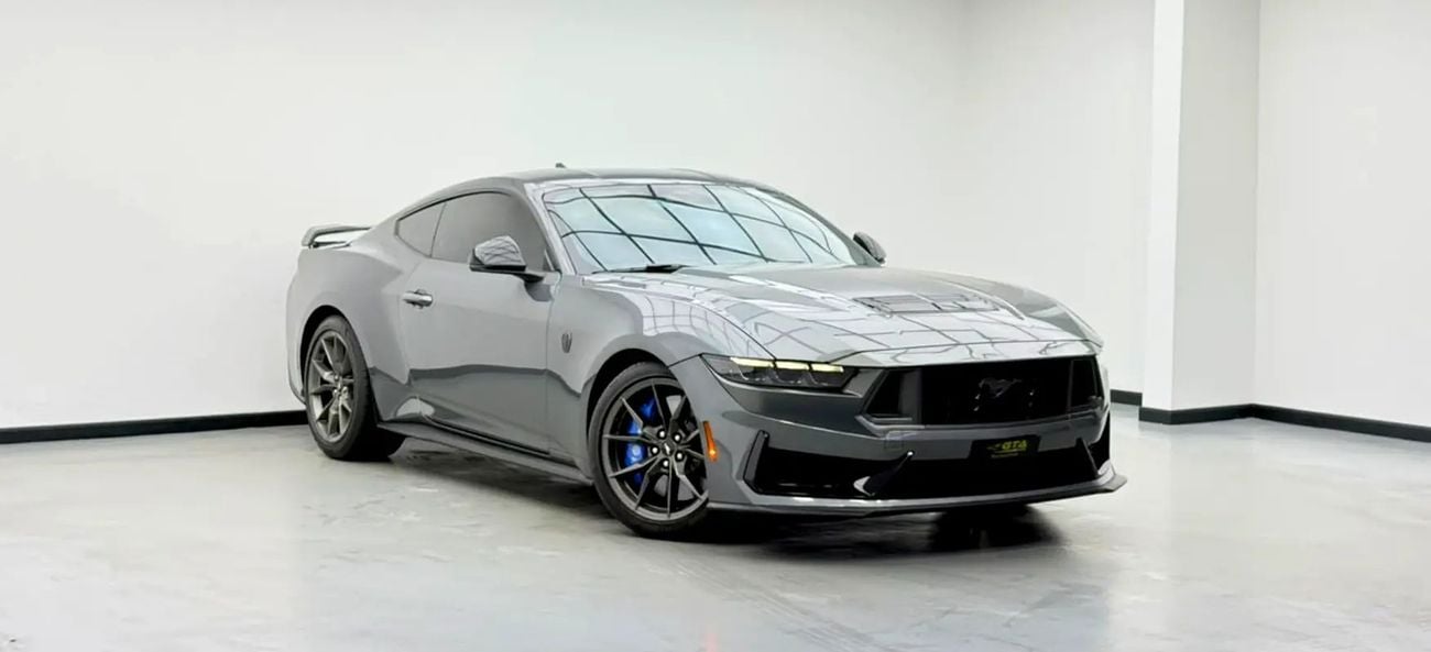 Ford Mustang Dark Horse, Warranty + Service Pack, Full Service History, GCC